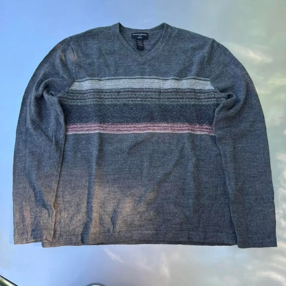 Grey Banana Republic V-neck merino wool sweater